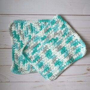 Handmade crocheted cotton pot holders. 2 pot holders in the set.